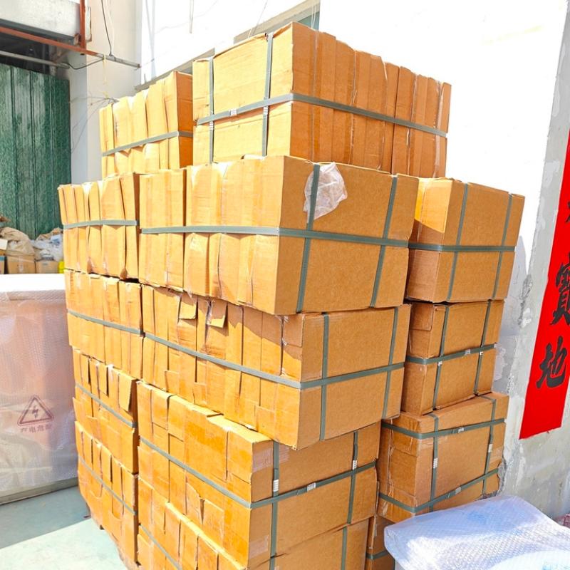 Prva serija naročil števcev električne energije od novih strank v Združenem kraljestvu je bila uspešno odposlana